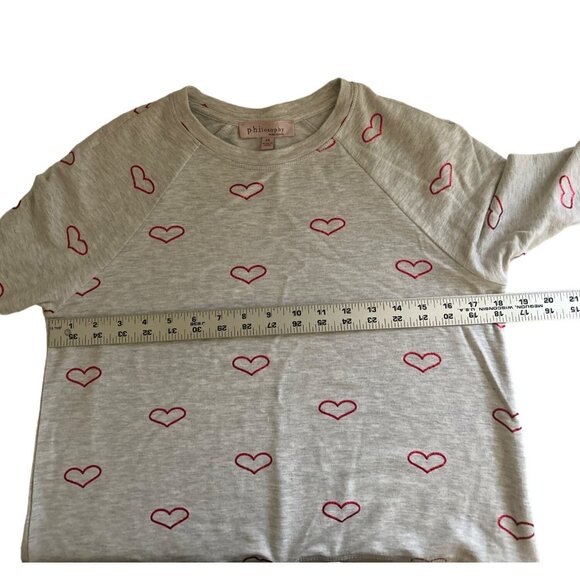 Philosophy Republic Clothing XS Gray Pullover Sweatshirt With Red Heart Print - Picture 7 of 9